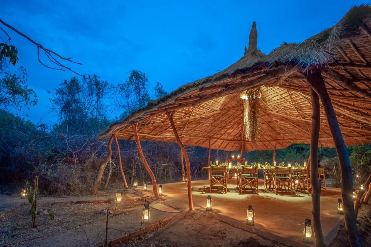 Leopard Safaris